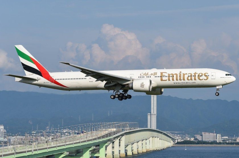 Авиакомпания Дубай Эмирейтс