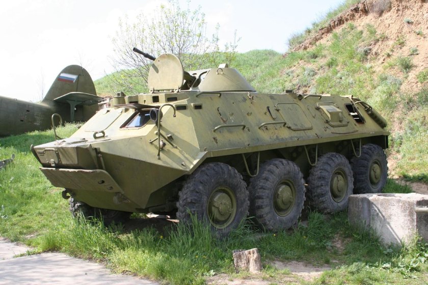 Бронетранспортер БТР-60 ПБ плавающий