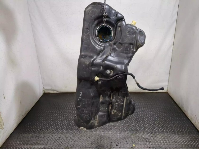 Бак топливный