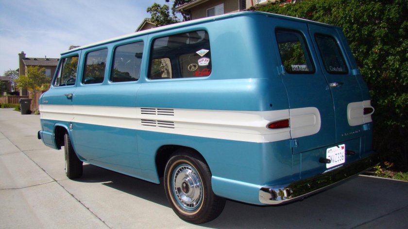 Chevrolet Corvair Greenbrier van 1961