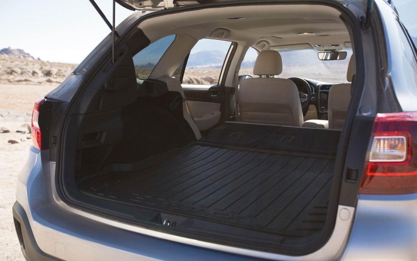 Subaru Outback 2015 багажник