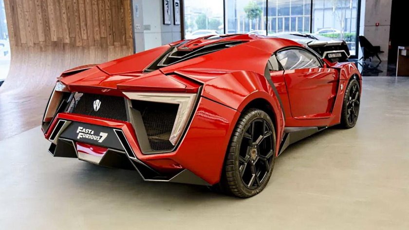 Машина lykan hypersport