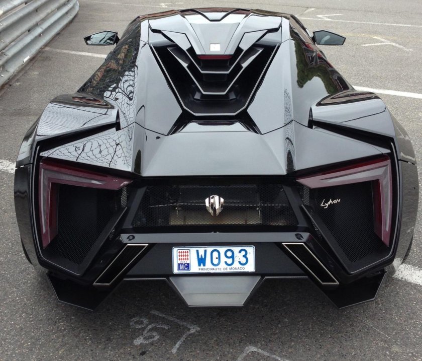 W Motors Lykan Hypersport