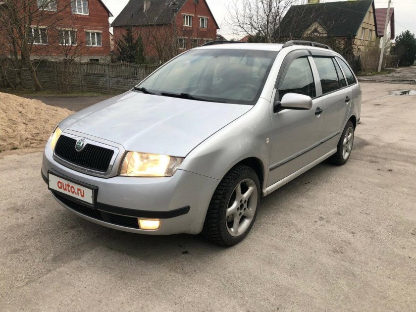 Шкода фабия 2001 1.4