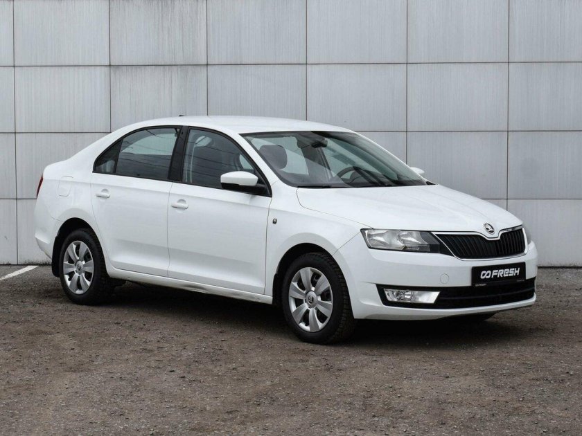 Шкода рапид 2017 белый