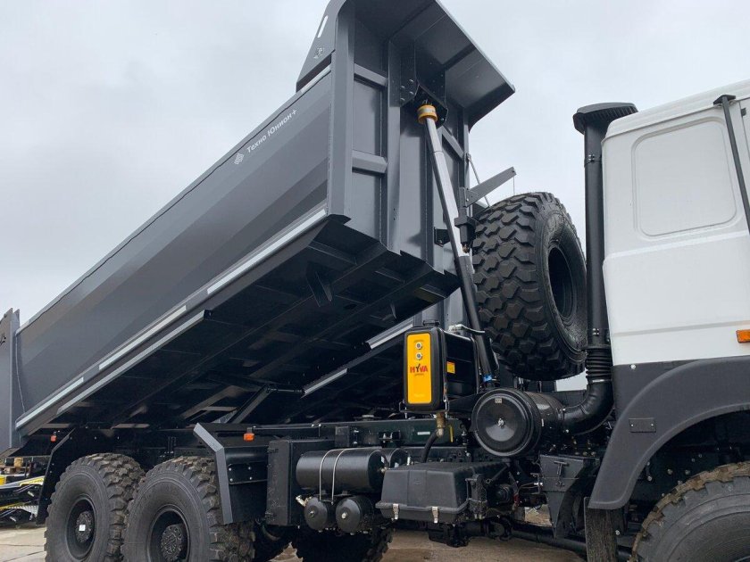 МАЗ 6317f9-571-051