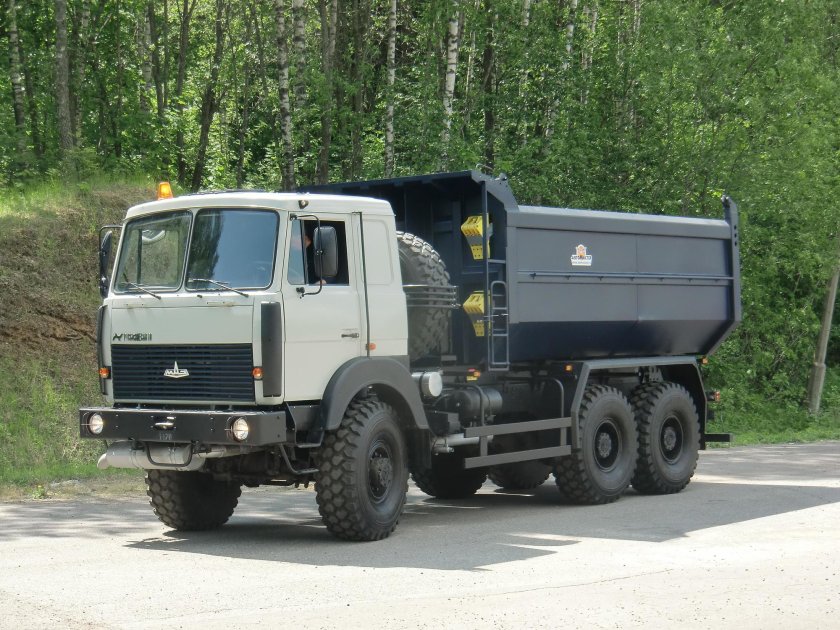 МАЗ 6*6 самосвал 658931-03е