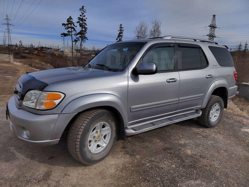 Toyota Sequoia 2001