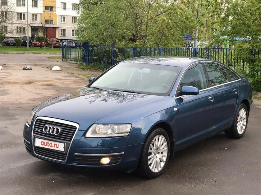Audi 2004