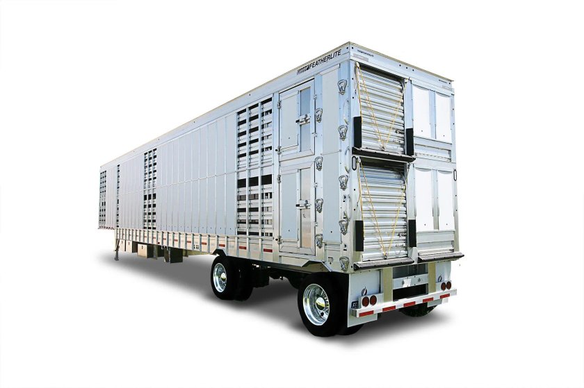 Полуприцеп-скотовоз АПС 552400