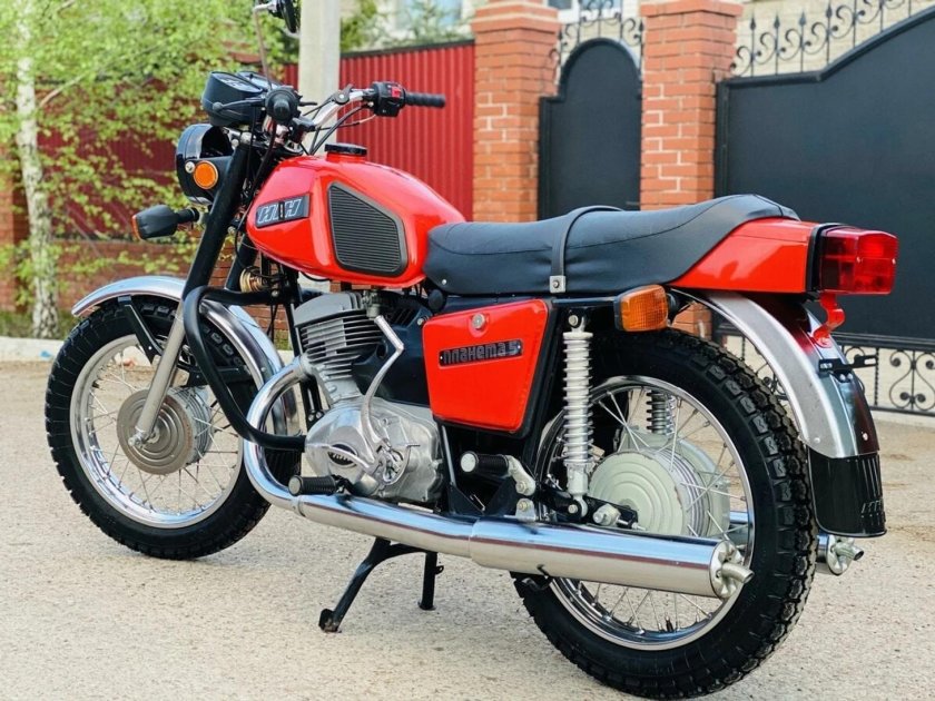 Мотоцикл ИЖ Планета 7 новый