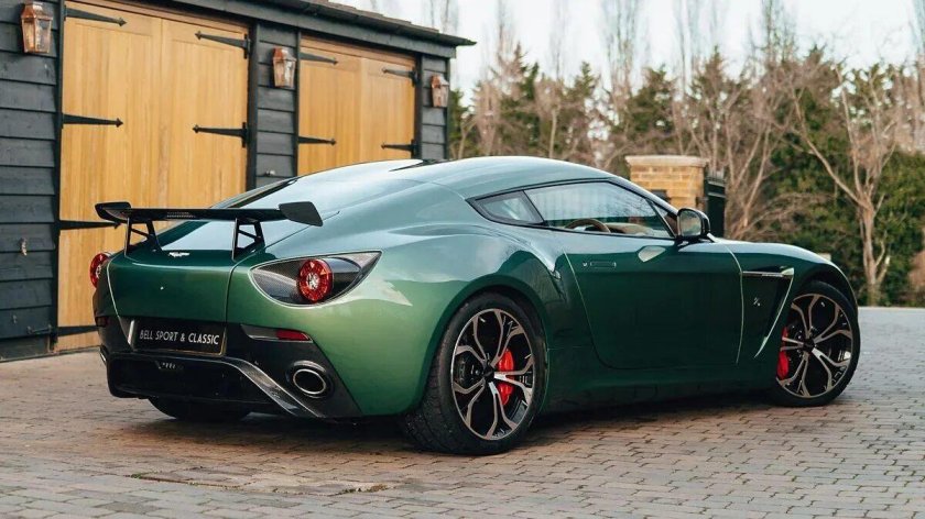 Aston martin v 12 zagato