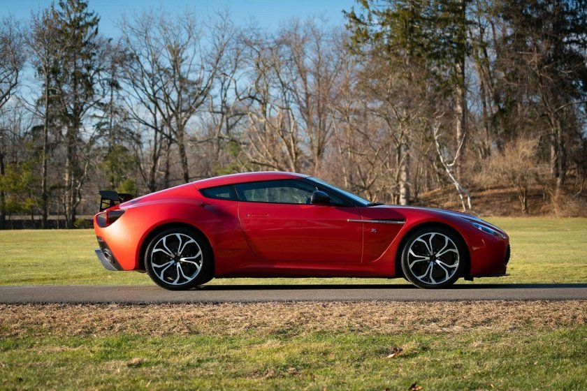 Aston martin vanquish zagato