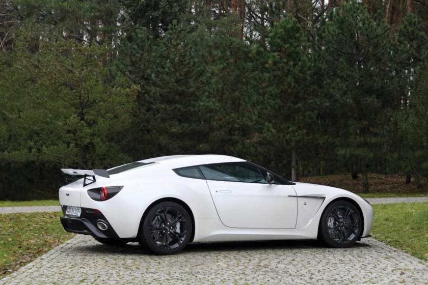 V12 Zagato