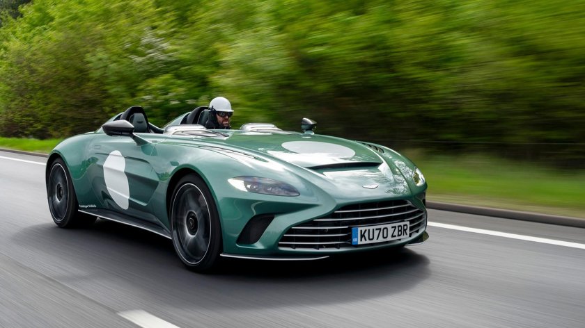 2021 Aston Martin v12 Speedster