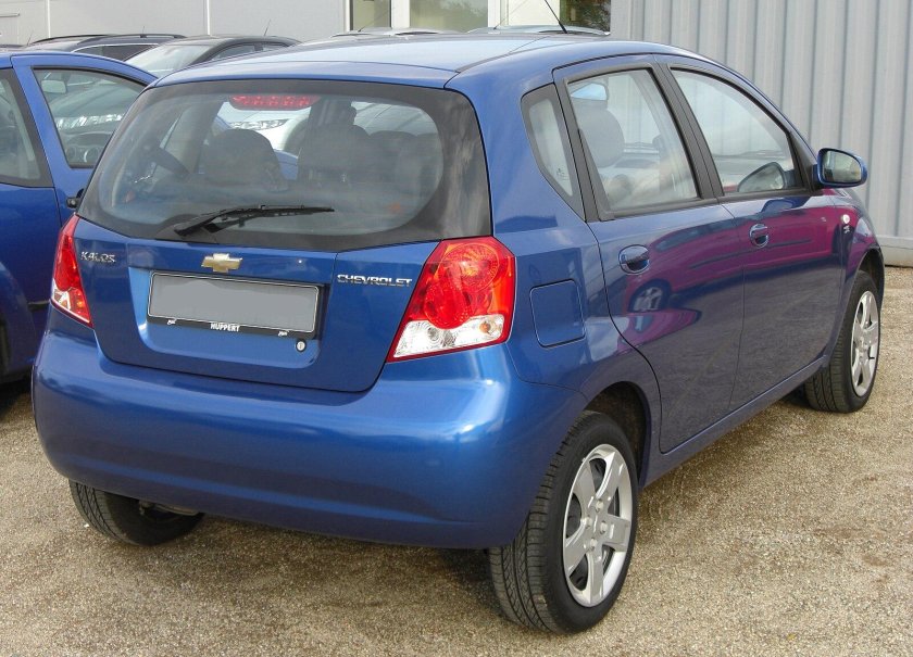 Chevrolet Aveo t200 хэтчбек