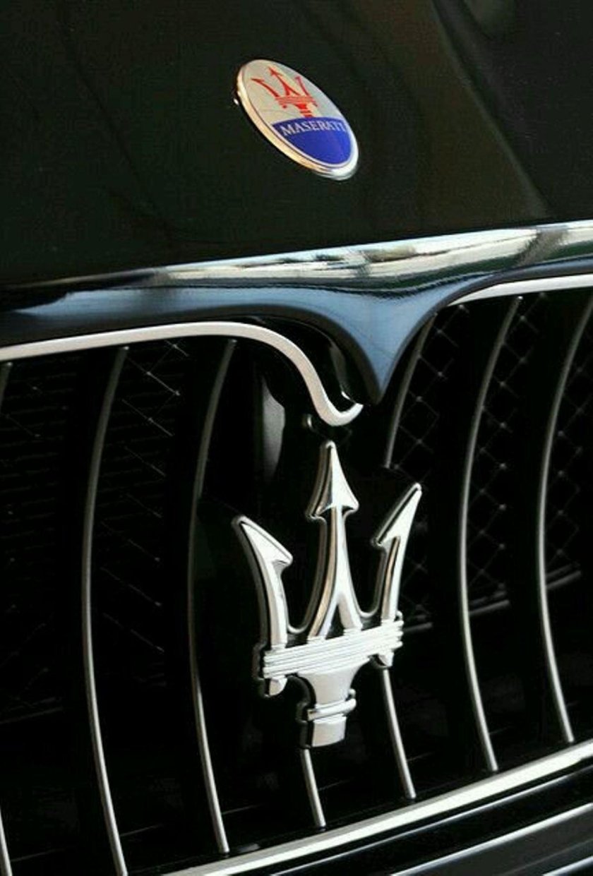 Трезубец Мазерати