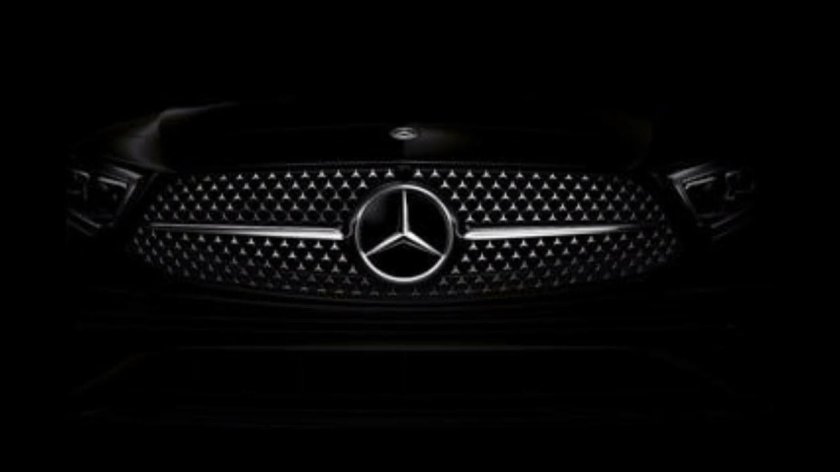 Mercedes Benz logo Wallpaper