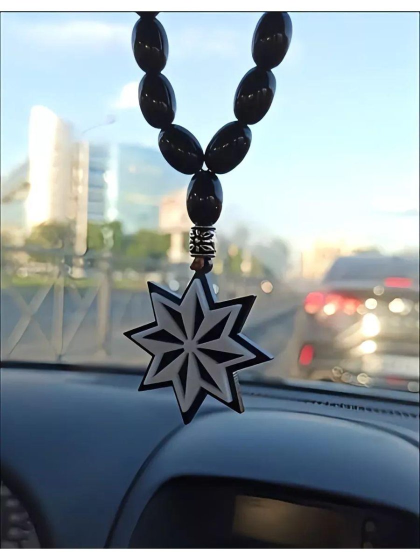 Чётки с воровской звездой