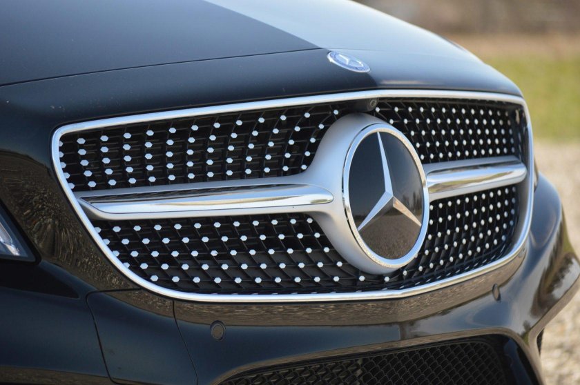 Решетка радиатора Мерседес GLC