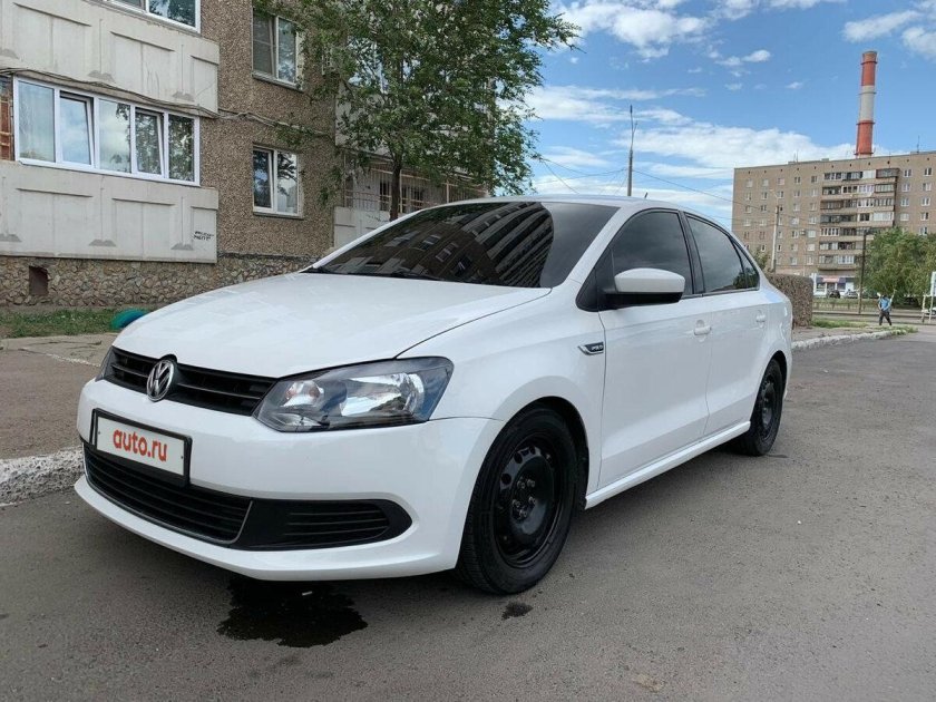 Volkswagen Polo 1.6 МТ, 2011