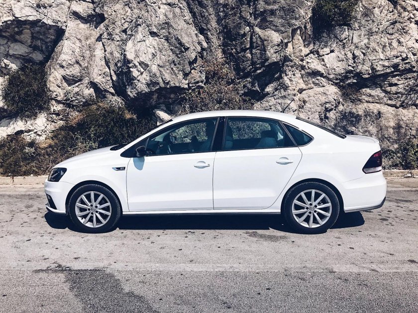 Volkswagen Polo gt белый