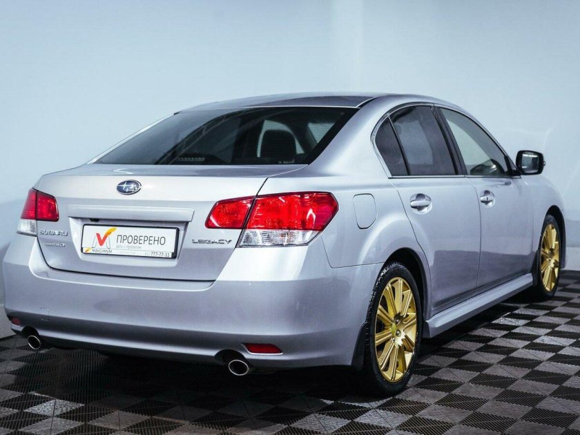 Subaru Legacy 2014