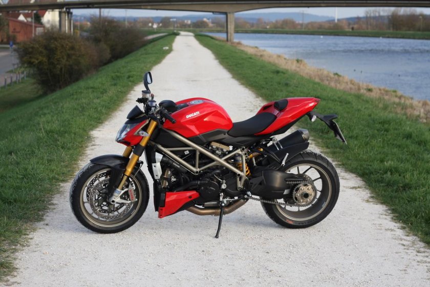 Ветрозащита для Дукати Streetfighter