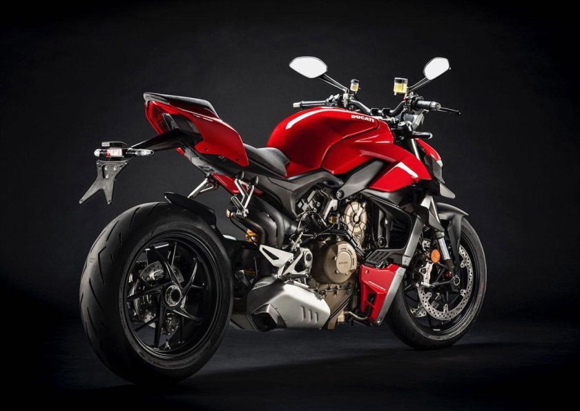 Мотоцикл Ducati Streetfighter v4