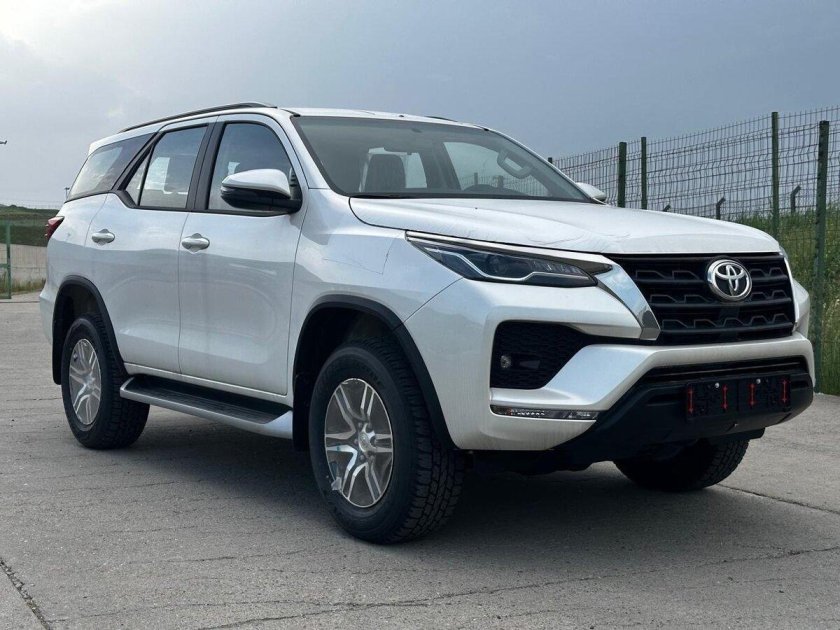 Toyota fortuner 2005 2015