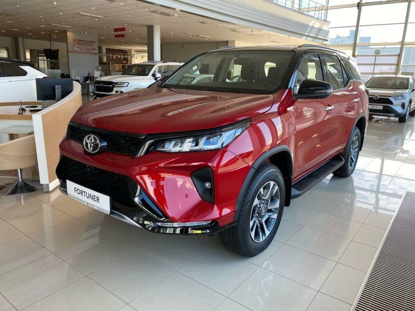 Toyota Fortuner 2022