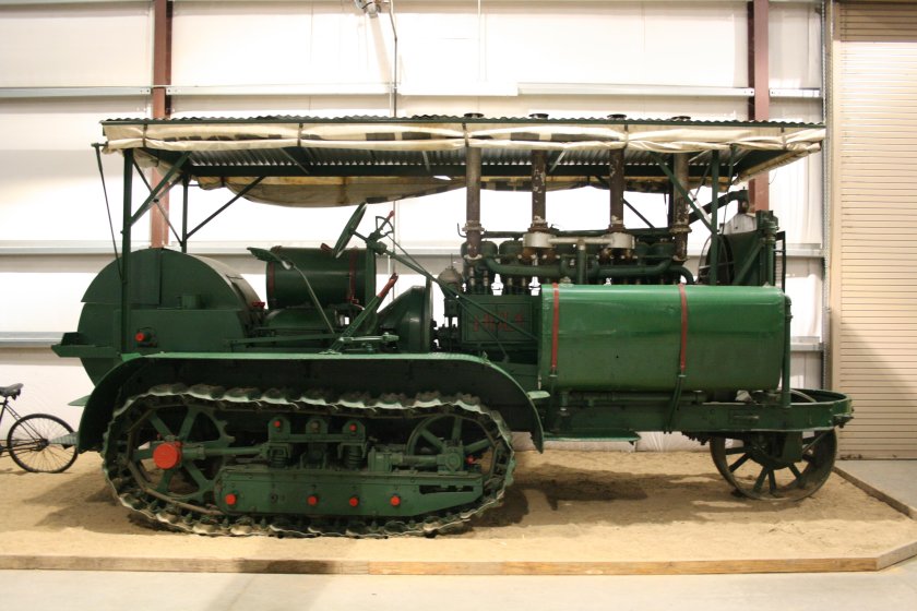 Holt 120 трактор