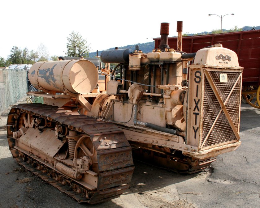 Трактор Сталинец Caterpillar