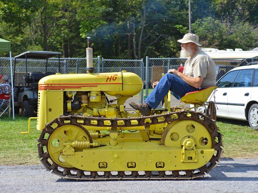 Трактор Клетрак