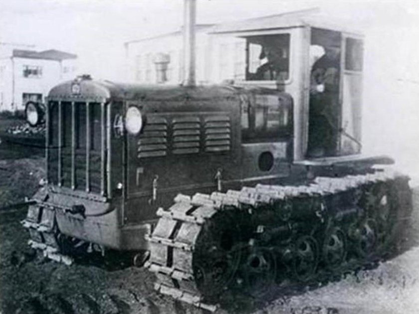 СТЗ трактор гусеничный