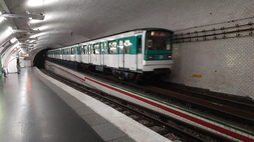 Метро Парижа