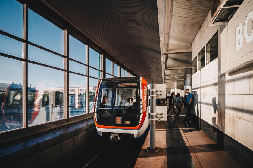 Метро 81-765 Москва