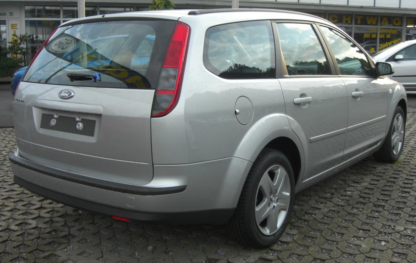 Ford Focus 2 универсал 2008