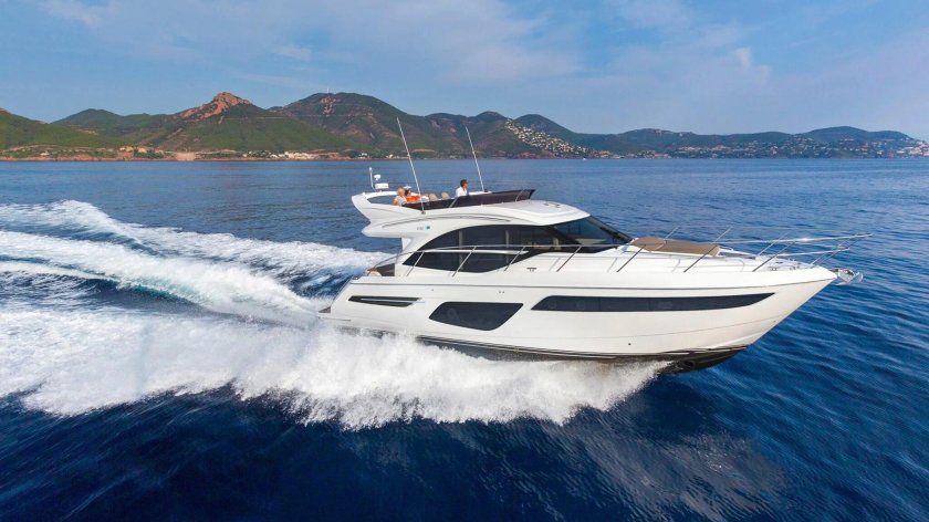 Яхты Princess f50