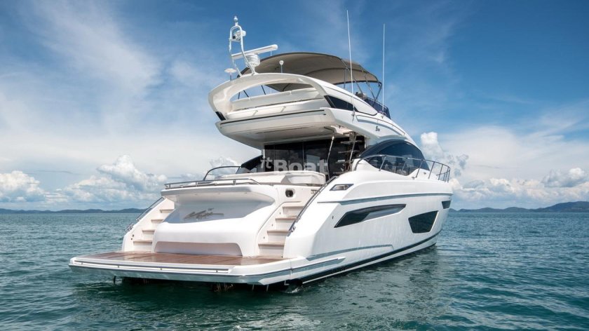 Яхта принцесс s65