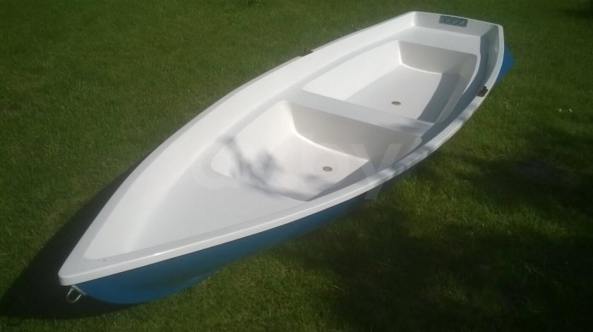 Лодка стеклопластиковая Меридиан м425