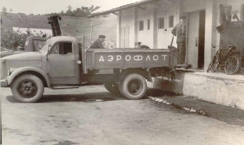 Аэродромный ГАЗ 51