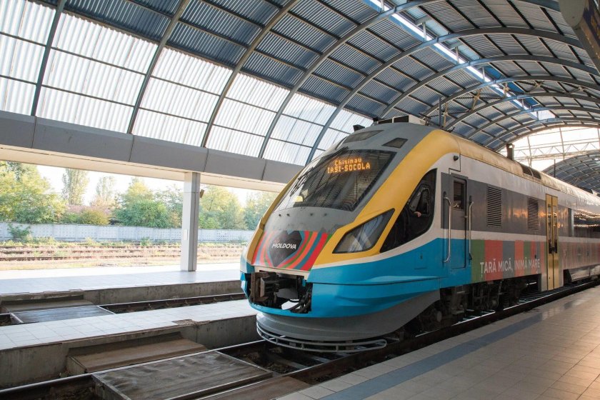 Поезд Кишинэу-Бухарест