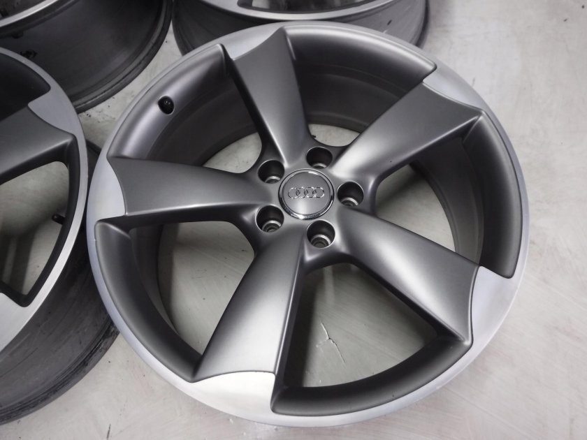 Диски роторы ауди r17