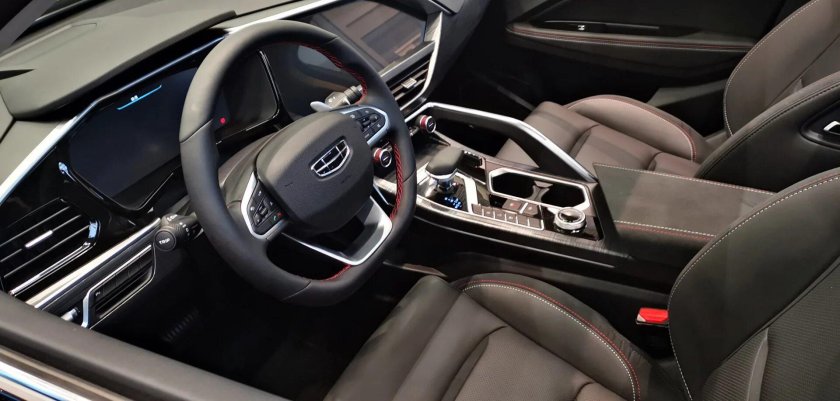 Geely Tugela 2023 салон
