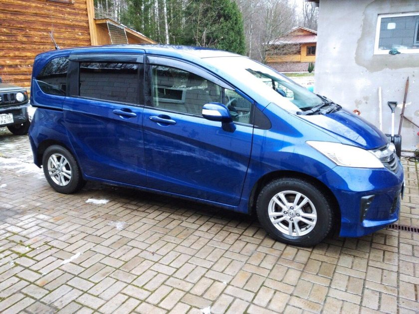 Honda freed 2008 2016