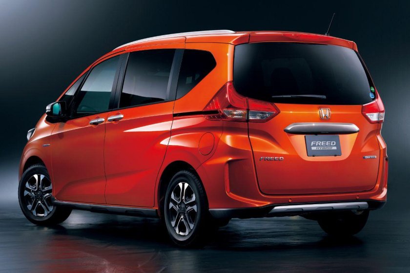Honda freed 2020