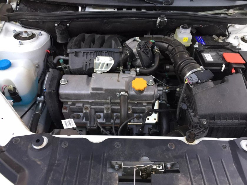 Подкапотное пространство Датсун