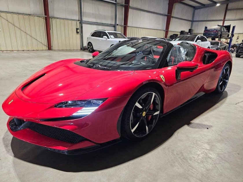 Ferrari sf 90 spider