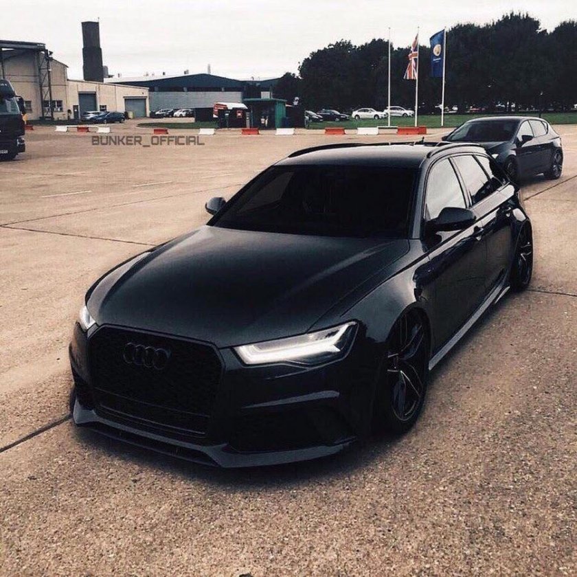 Ауди rs6 Black